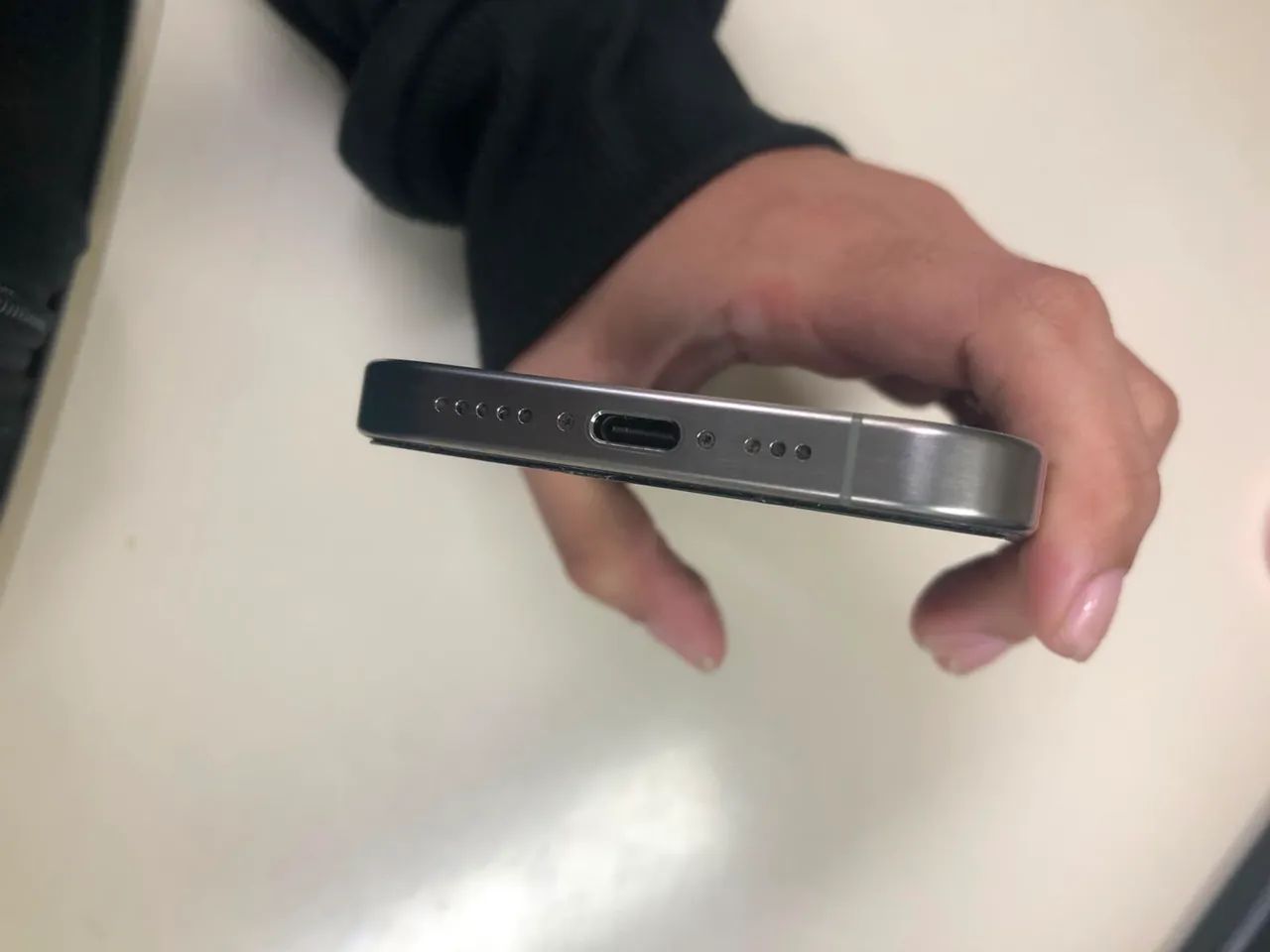 iPhone 15 Pro - 256 GB - Foto 2