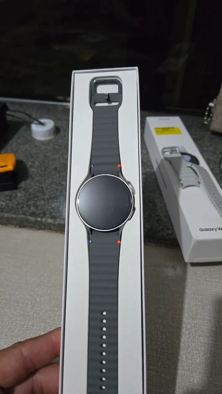 vendo galaxy Watch 7 Bluetooth e  Wi-Fi 