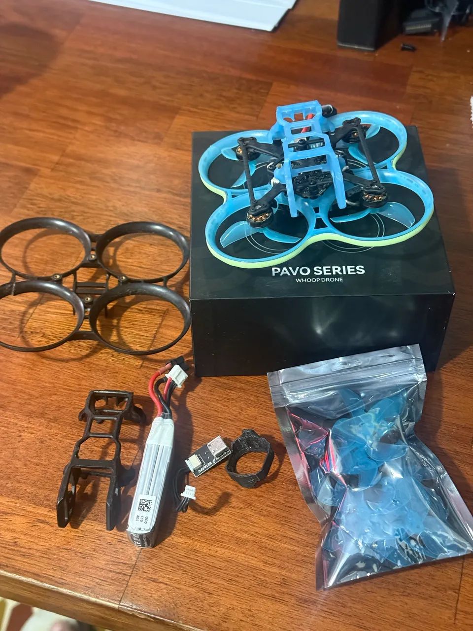 Drone Pavo pico - Foto 3