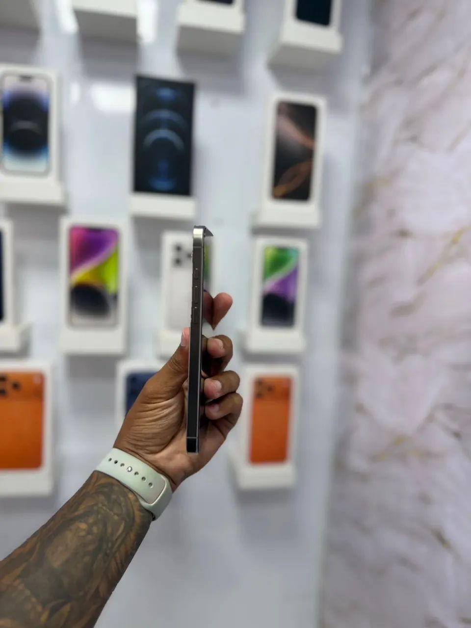 iPhone 16 Pro Max - 512GB  ?5.999 - Foto 5