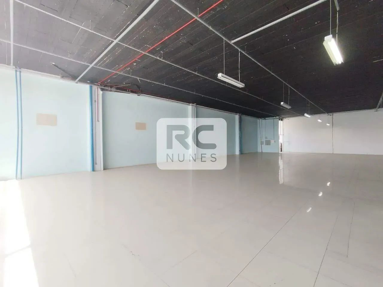 Loja com área de 260 m² no Bairro Venda Nova