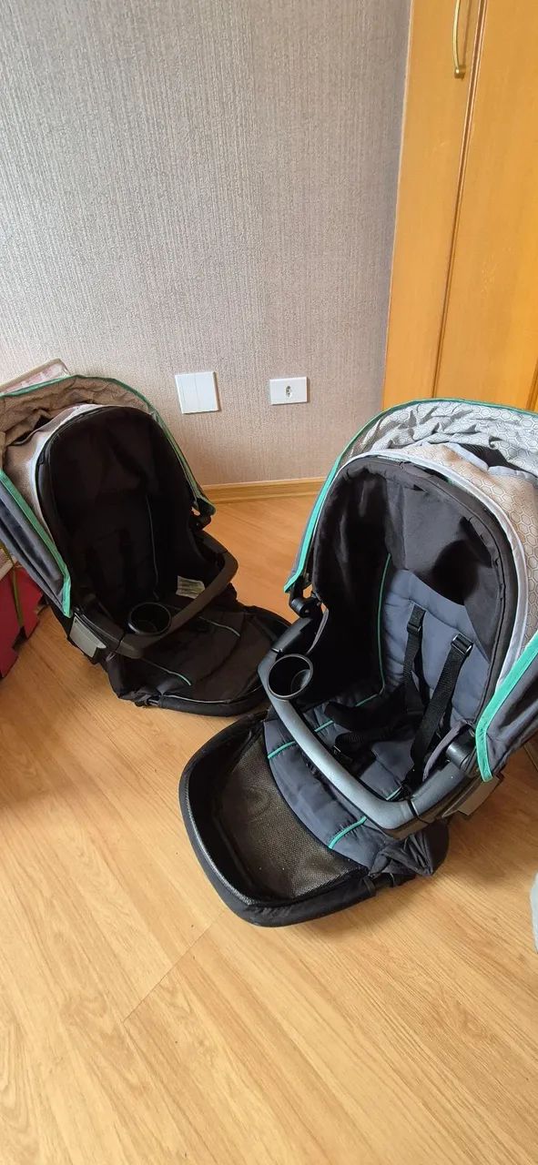 Carrinho de bebê para Gêmeos - Graco - Foto 5