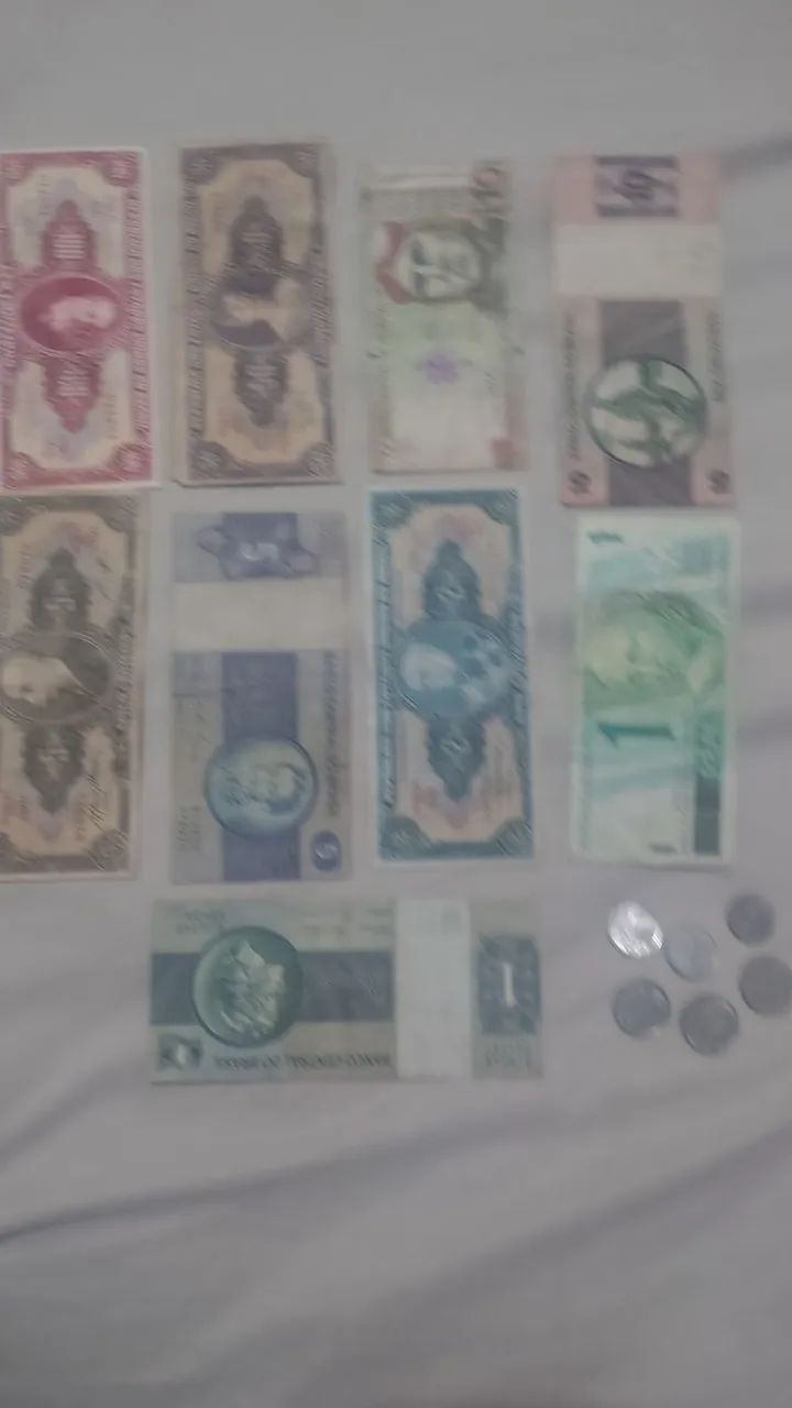 Notas e moedas antigas - Foto 4