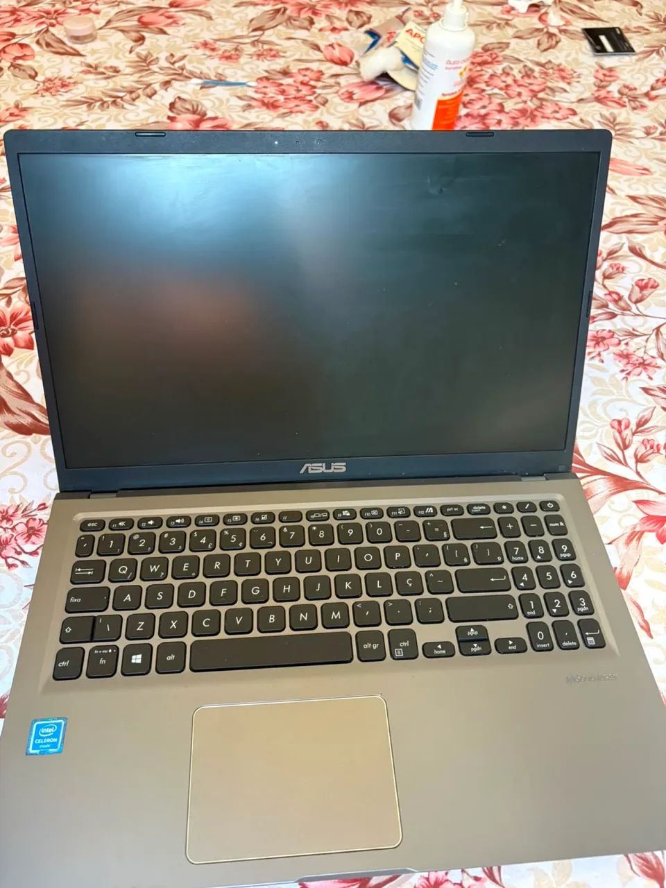 VENDO notebook ASUS vivobook em excelente estado 