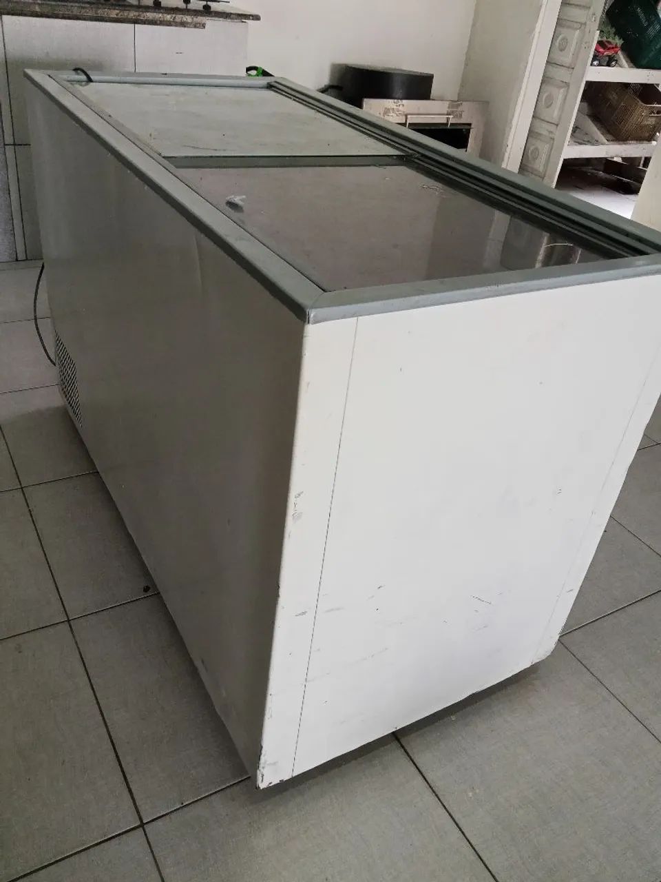 Vendo freezer 