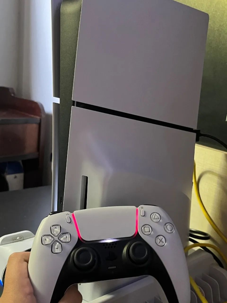 PS5 SLIM 1 TB - Foto 3