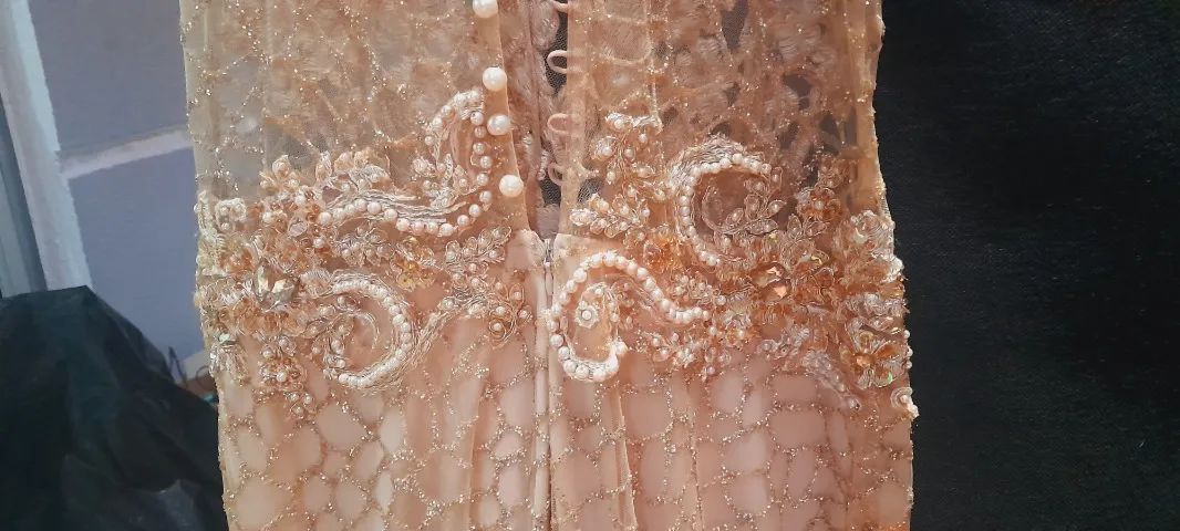 Vestido Dourado (formal elegante) - Foto 3