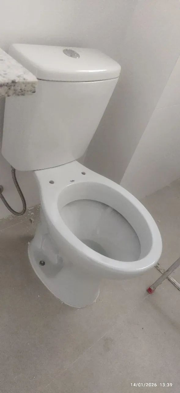 Vaso sanitário c/ caixa acoplada Eco