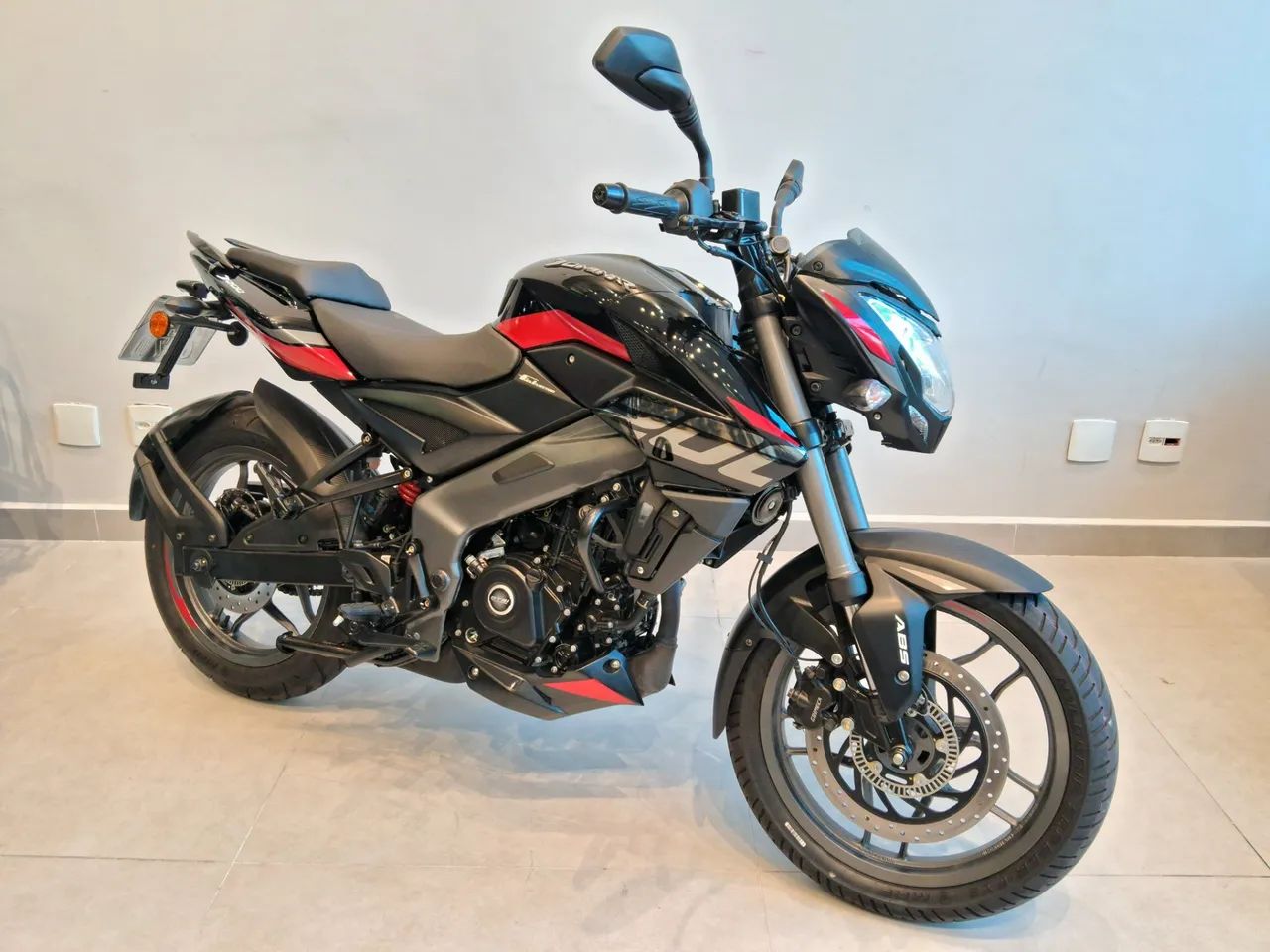 Bajaj DOMINAR 200 - Foto 5