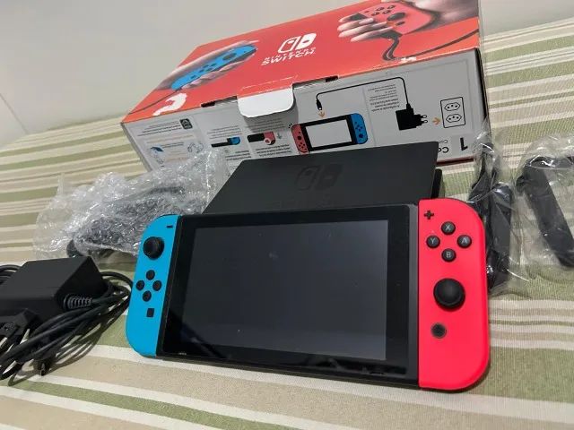 Nintendo Switch + Pokémon Scarlet | Completo com Caixa Original