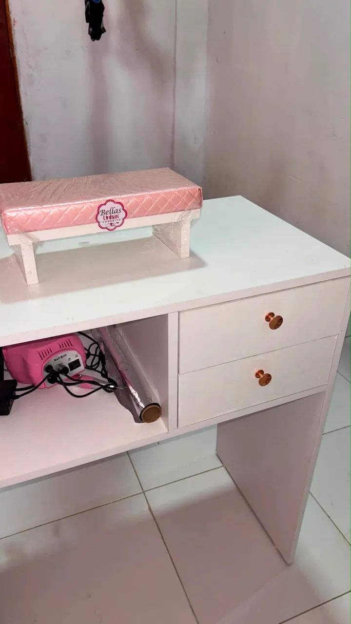 Mesa Manicure 