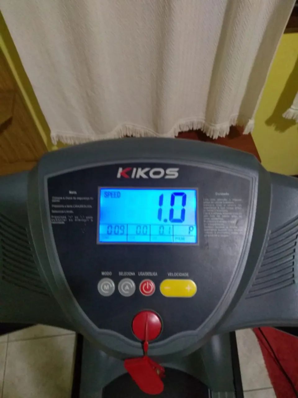 Esteira Kikos E800 Luxe