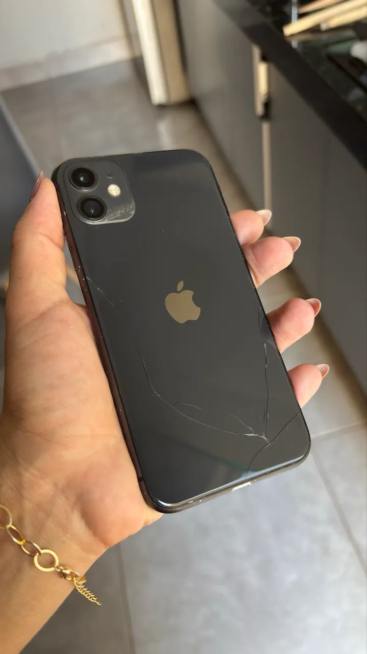 iPhone 11 64g - Foto 2
