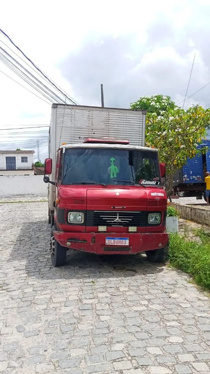 MB 608D