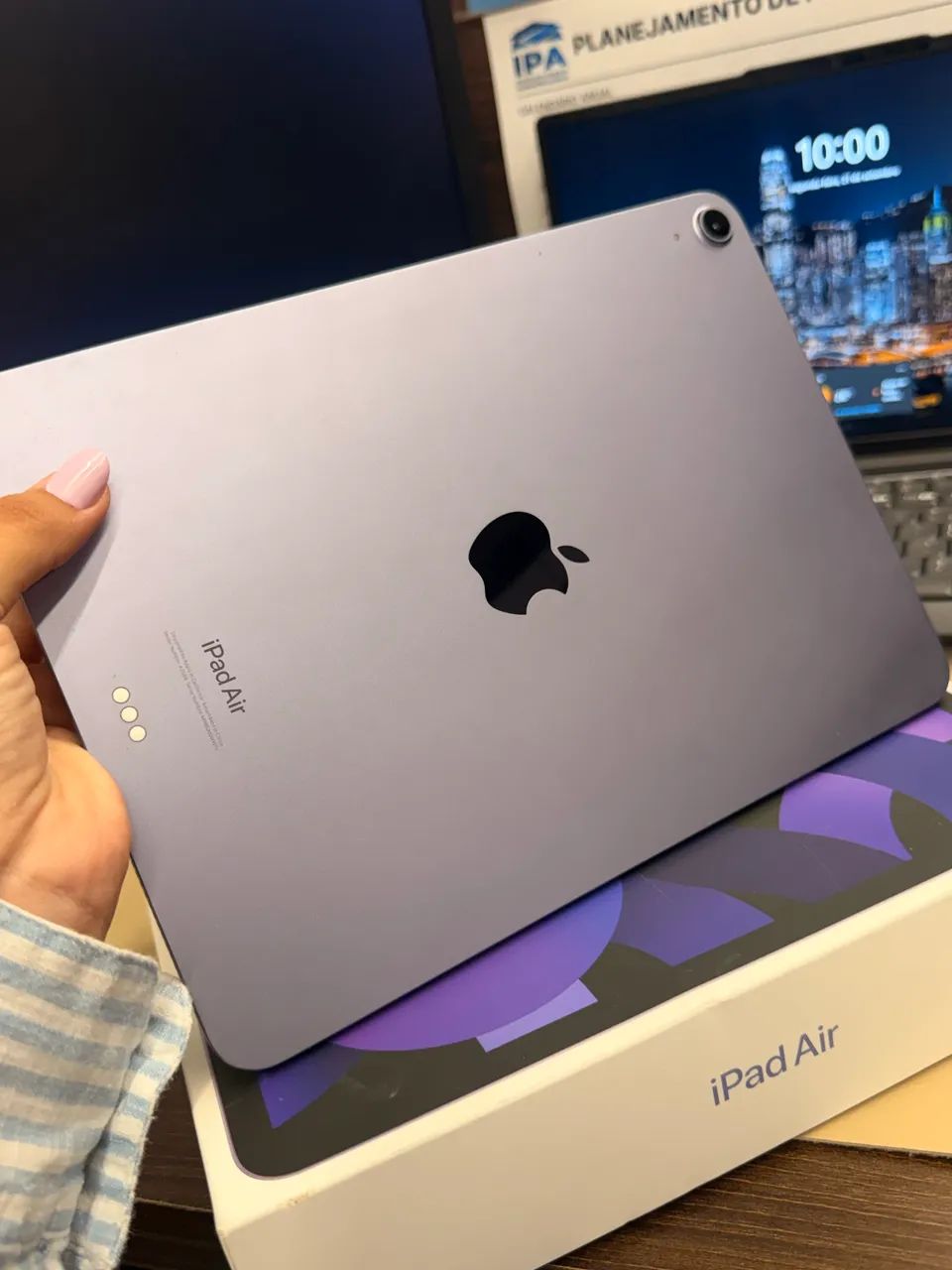 iPad Air 5 M1 64GB Wi-Fi Roxo + Caixa | Excelente estado - Foto 3
