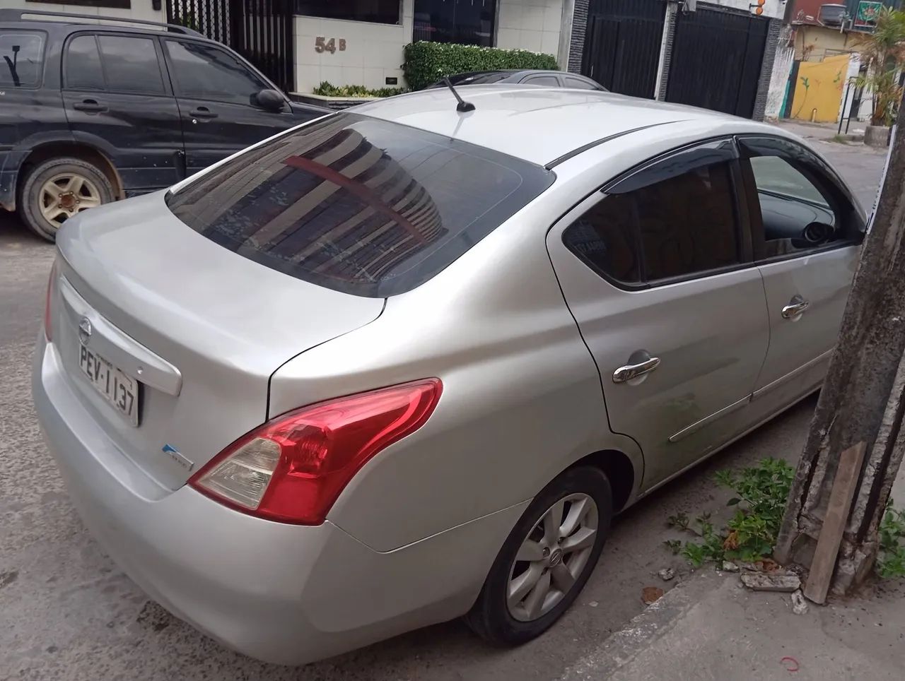 Nissan Versa 1.6 16V FLEX SL 4P MANUAL 2013
