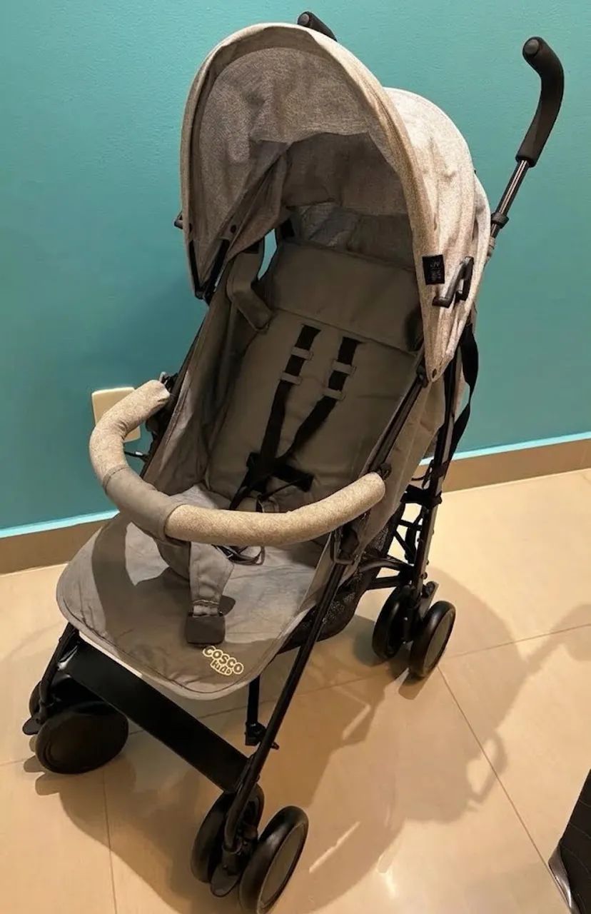 Carrinho de bebê super prático, pouco usado e bem conservado! - Foto 2