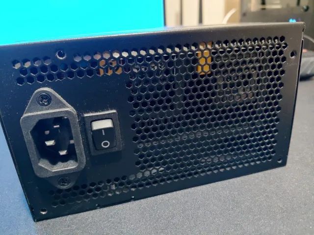Fonte XPG 850w 80 Plus Gold - Core Reactor - Foto 2