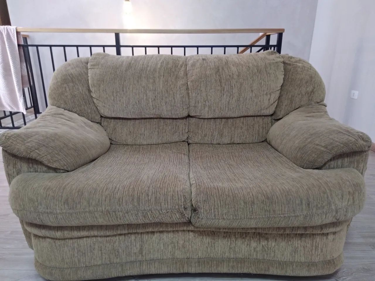 Vendo sofá usado  - Foto 2