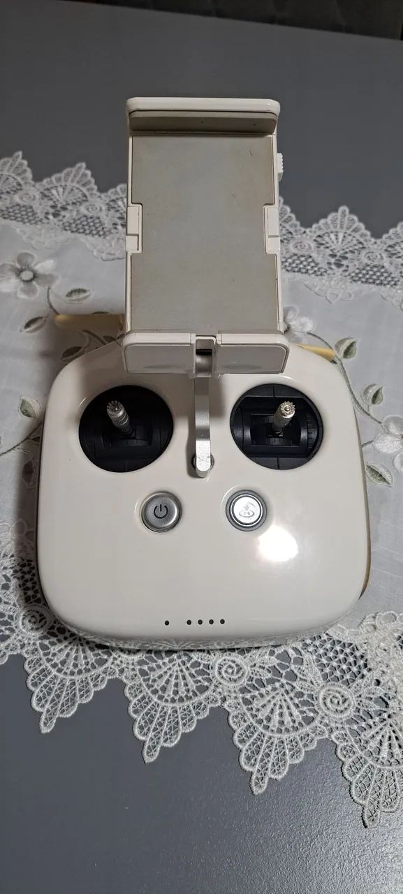 Radio Controle Phantom 4 