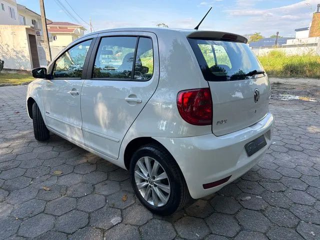 Volkswagen Fox Trendline 1.6 Flex 8V 5P 2013 - Foto 3