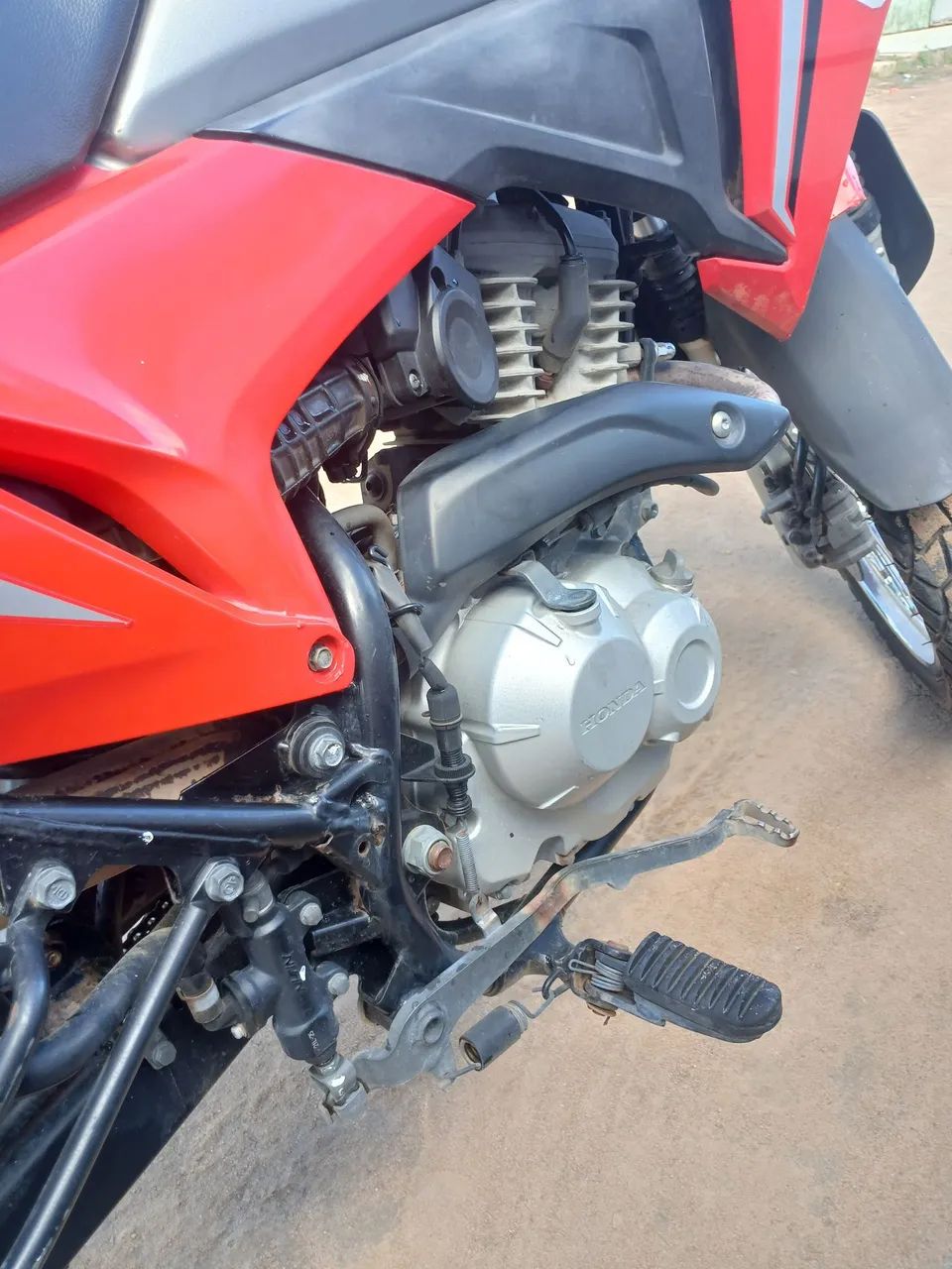 Vendo Bros 160 modelo 2022 - Foto 4