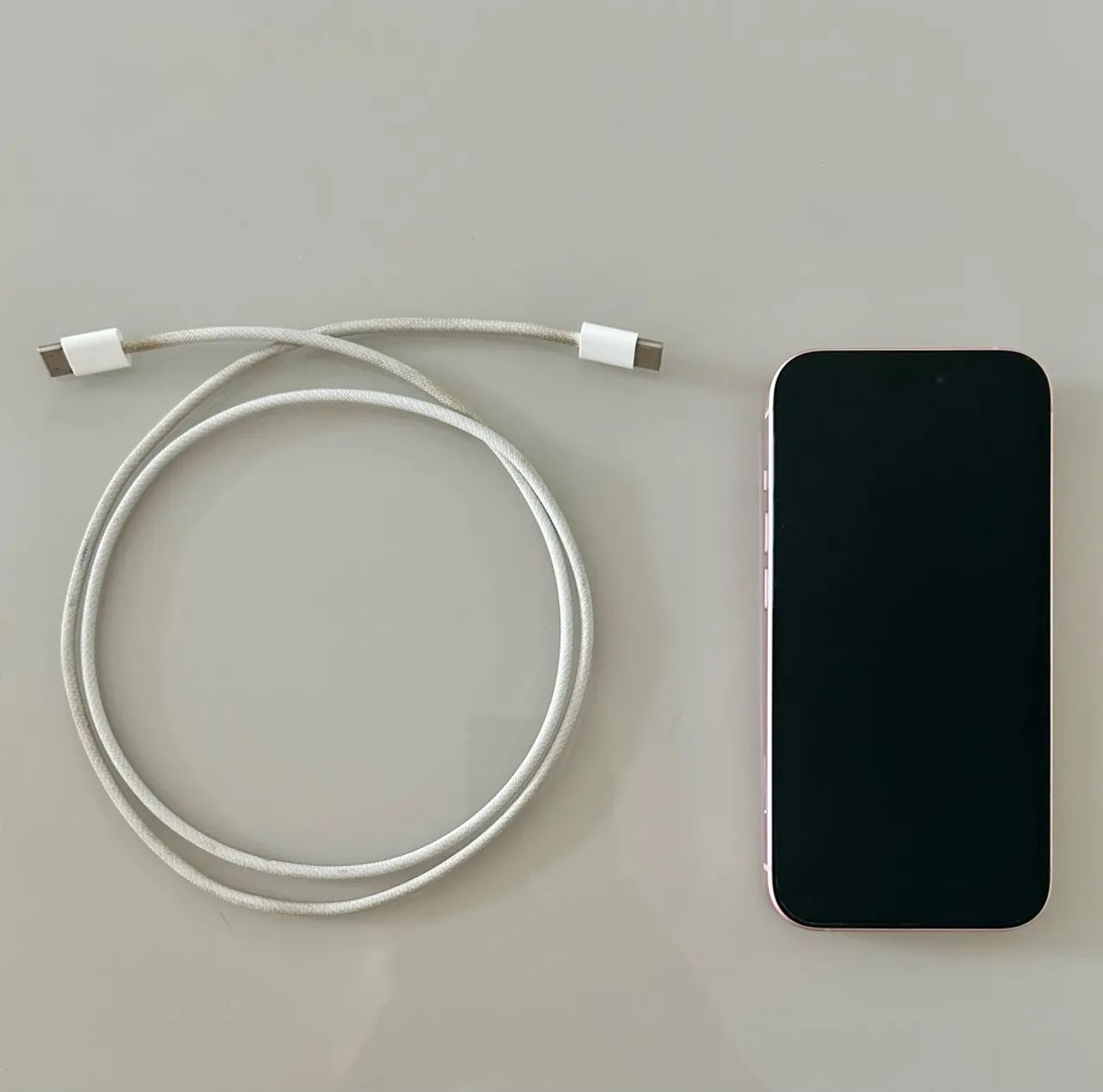 iPhone 15 256GB