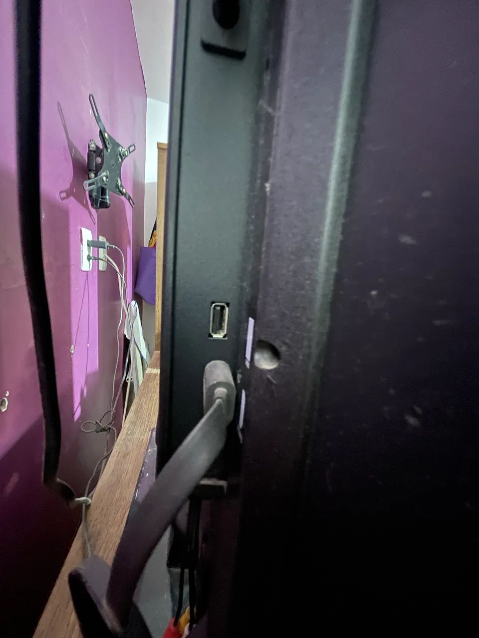 SMART TV 42 Polegadas  - Foto 3