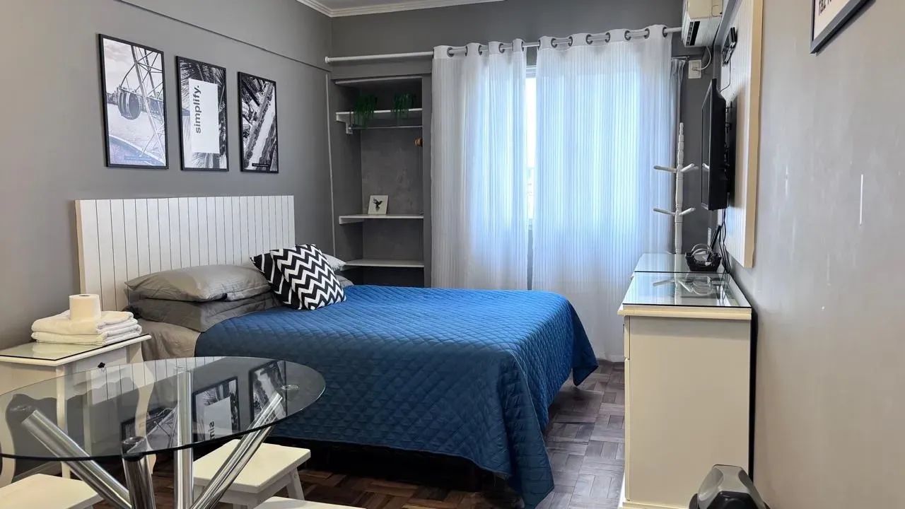 Vendo kitnet mobiliada e decorada no centro de Camboriu!