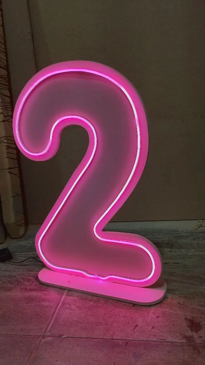 Letras e letreiros  - Foto 2