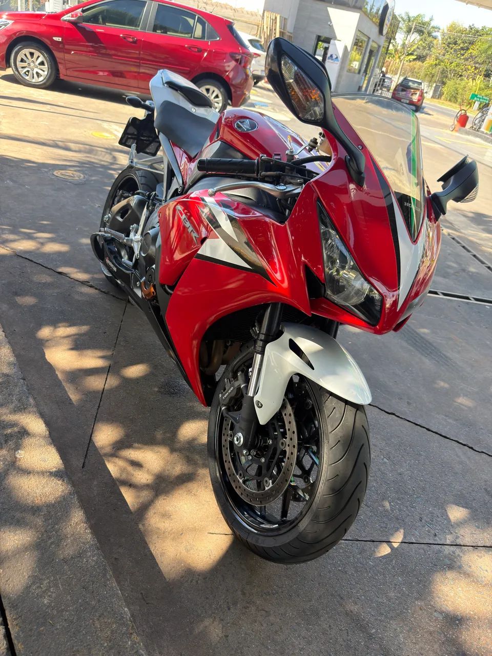 CBR 1000 RR  - Foto 4