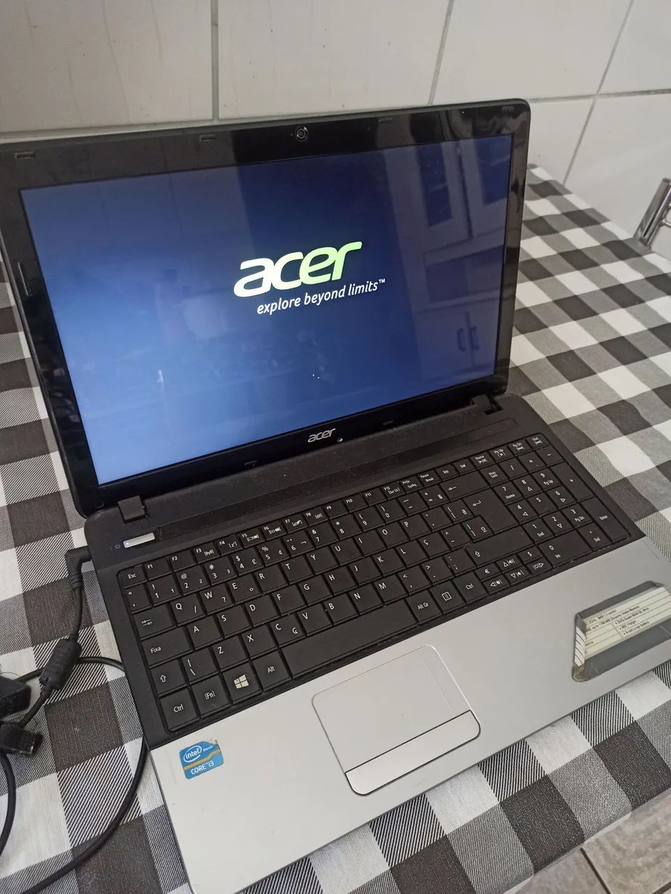Notebook Acer i3