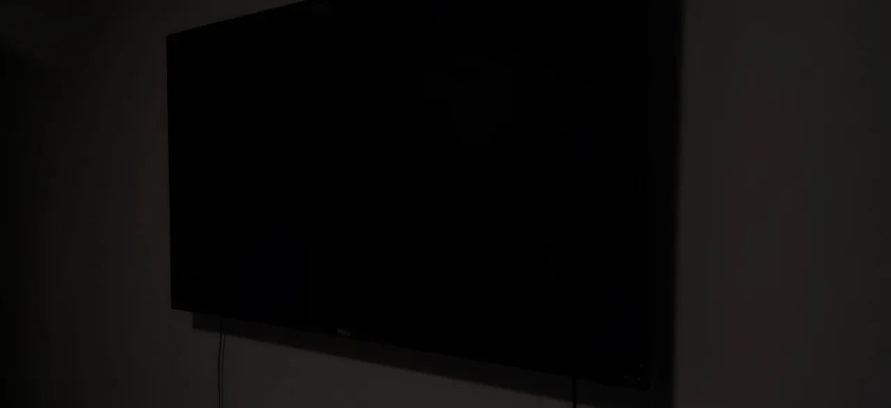 Smart Tv 50 está com imagem feia - Foto 5
