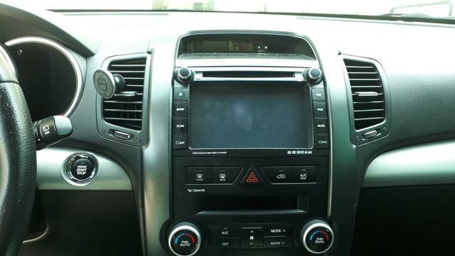 Sorento EX 2.4 2011 7 Lugares Teto Multimídia Xenon - Foto 7