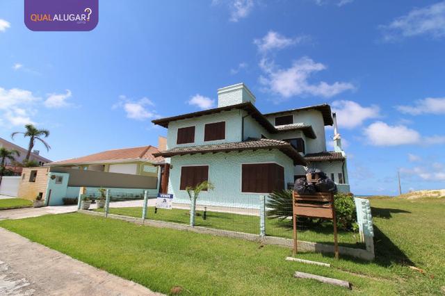 Casa com 4 quartos na beira mar, em Itapiruba