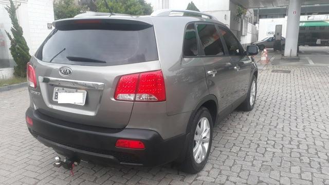 Sorento EX 2.4 2011 7 Lugares Teto Multimídia Xenon - Foto 17