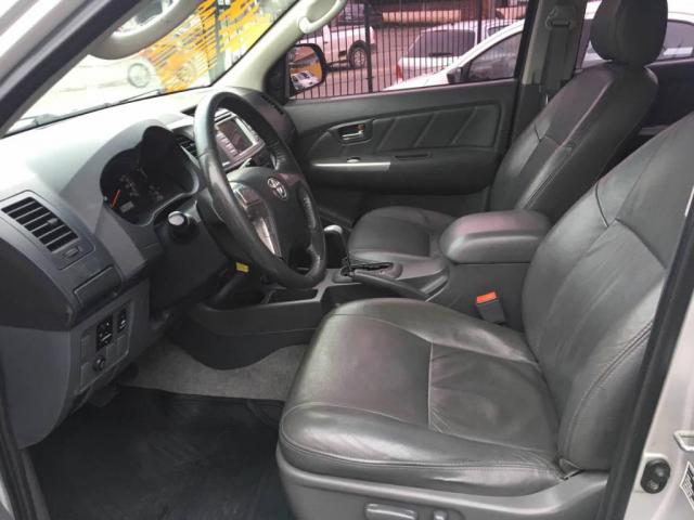 Toyota Hilux CD 4X4 SRV AUT DIESEL TOP DE LINHA - Foto 11