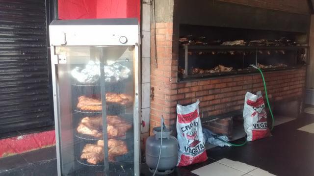 Sócio para rotisseria