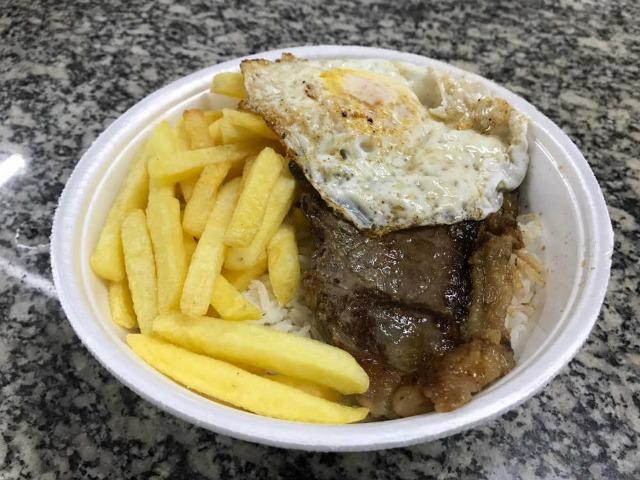 Ajudante de Cozinha