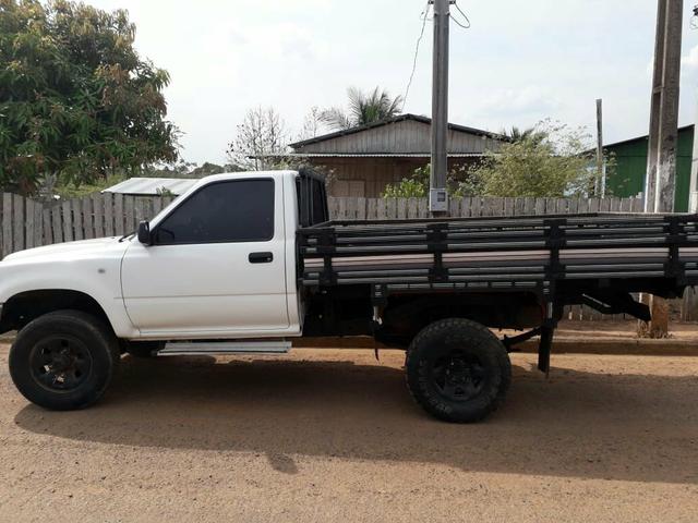 Toyota Hilux - Foto 4
