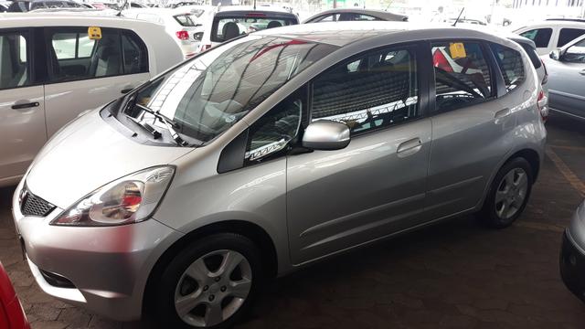 Honda Fit 1.4 automático 2012