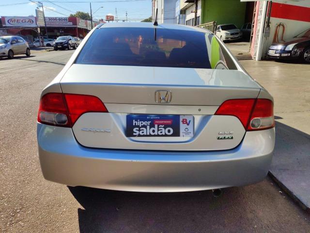 Honda Civic LXS 1.8 2007 Manual - Foto 14