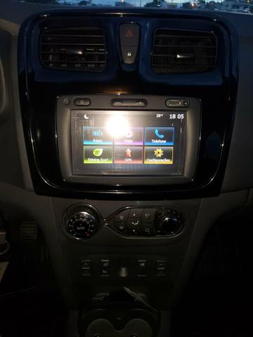 Sandero Stpeway 1.6 2017 Quitado Preço especial pra você R$:39.900 Carro de mulher - Foto 3