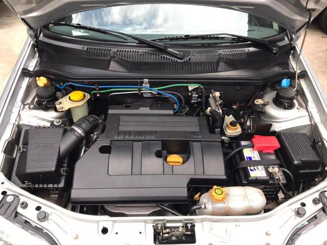 FIAT SIENA 2005/2005 1.8 MPI HLX 8V FLEX 4P MANUAL - Foto 12