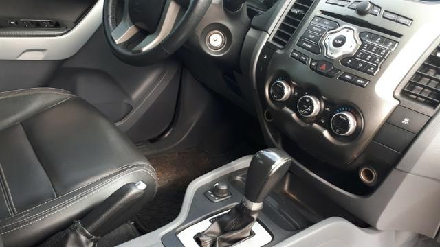 Ford Ranger Limited 3.2 Turbo 4x4 AT CD 2015 - Foto 8