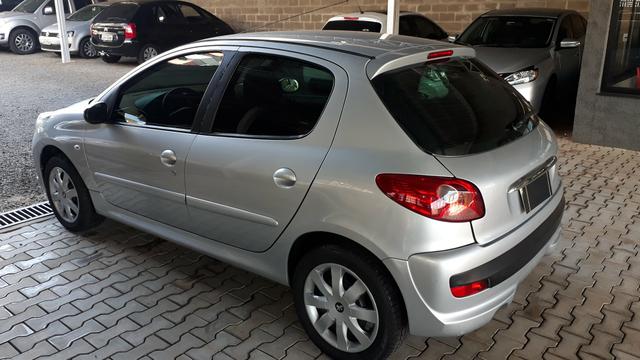 Peugeot 207 - Foto 9