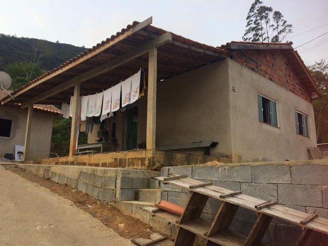 Casa estilo Chacrinha!! Com poço semi artesiano. - Foto 12
