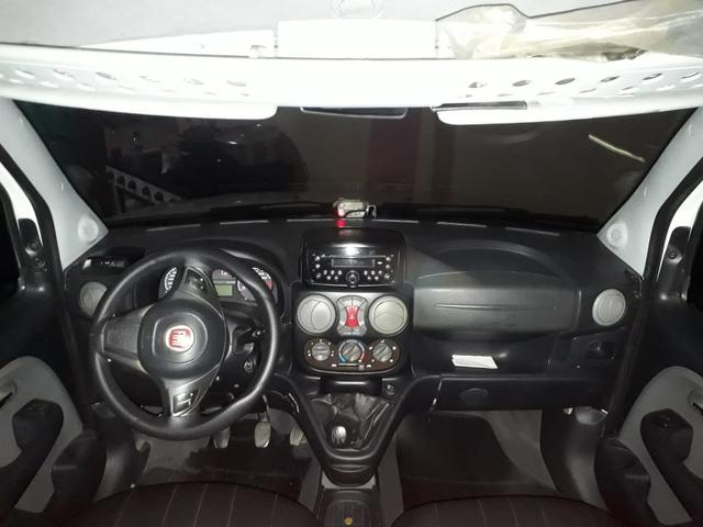 Vendo Fiat Doblô Adventure Completo seminovo - Foto 9