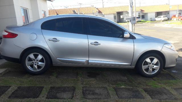 Fluence Din/2.0 Aut. Carro de Mulher - Foto 2