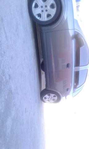 Corsa 1.8 extra